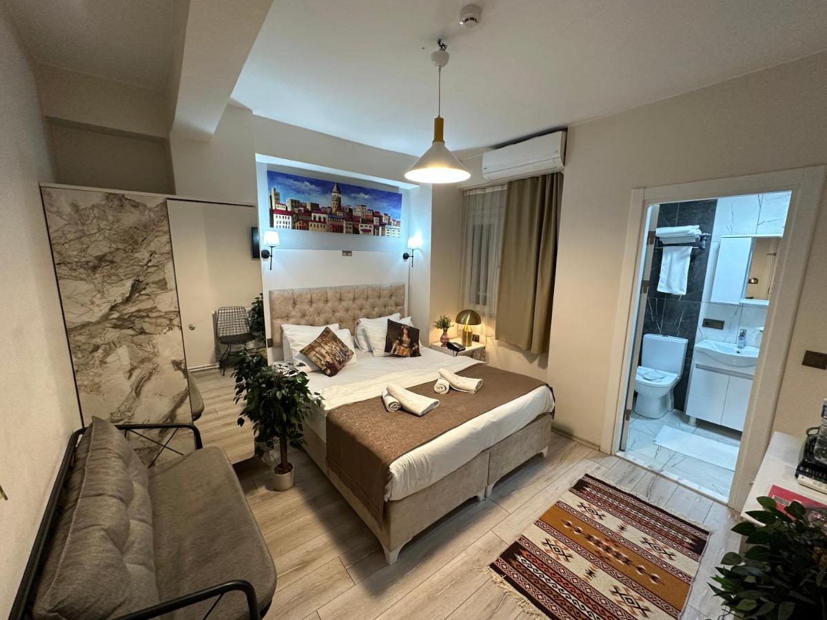 Galapera Hotel อิสตันบูล ภายนอก รูปภาพ